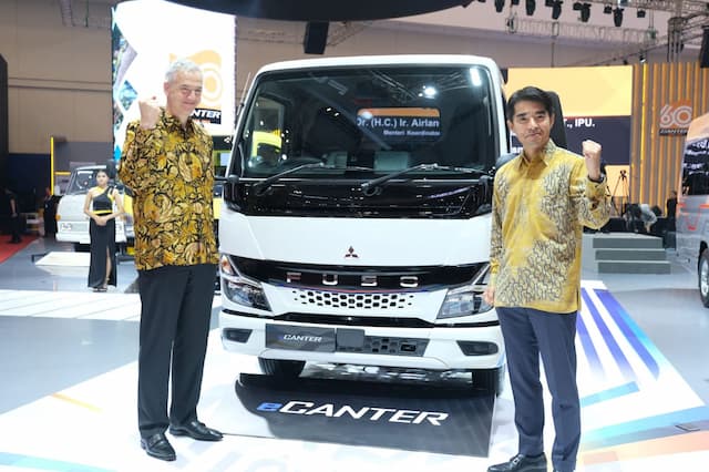 Mitsubishi Fuso Tampilkan Truk Masa Depan Full Elektrik di GIIAS 2023