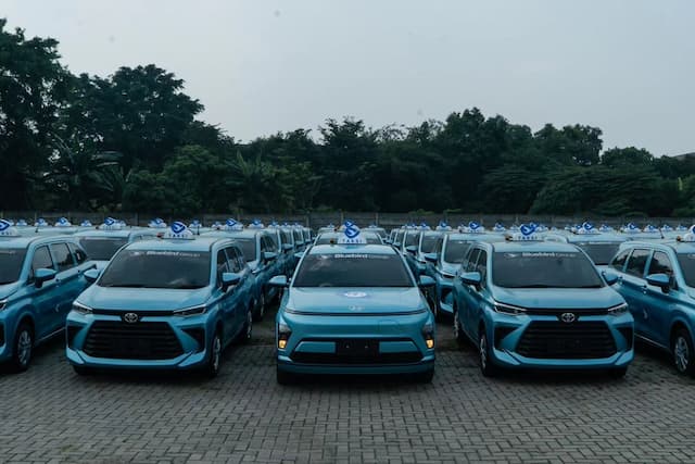 Baru Debut di GIIAS 2024, Hyundai Kona EV Jadi Armada Bluebird di IKN