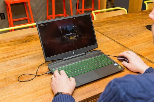 HP Pensiunkan Pavilion Gaming, Tinggal Omen dan Victus