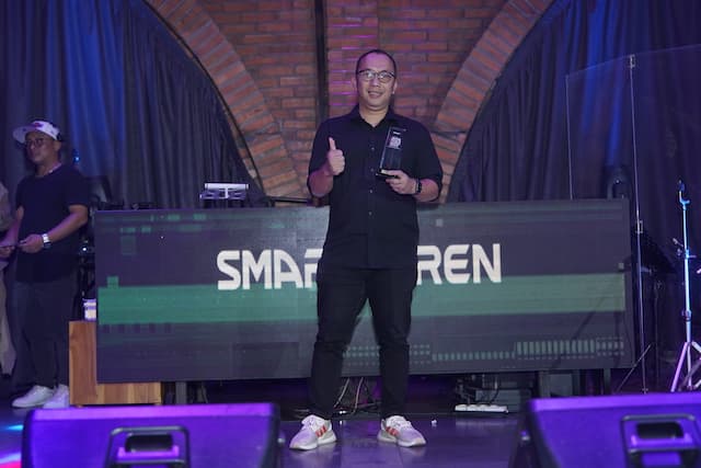 Smartfren Menang ‘Best Affordable Mobile Internet Package’ UCA 2023