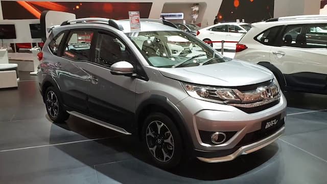 Mobilio dan BRV Diskon 20 Juta plus Gratis Bensin, Mau?