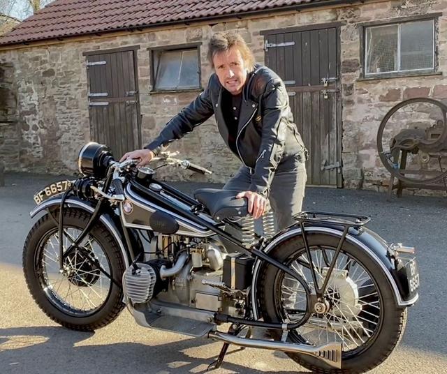 Kisah Richard Hammond Bisa Kecemplung di Top Gear