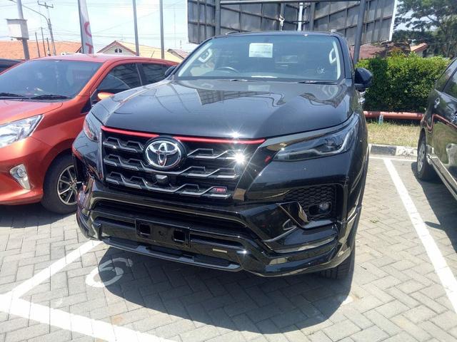 FOTO: Begini Tampang  Toyota Fortuner Facelift