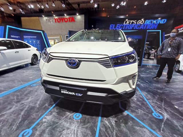 FOTO: Tampang Kijang Innova EV Buatan Indonesia