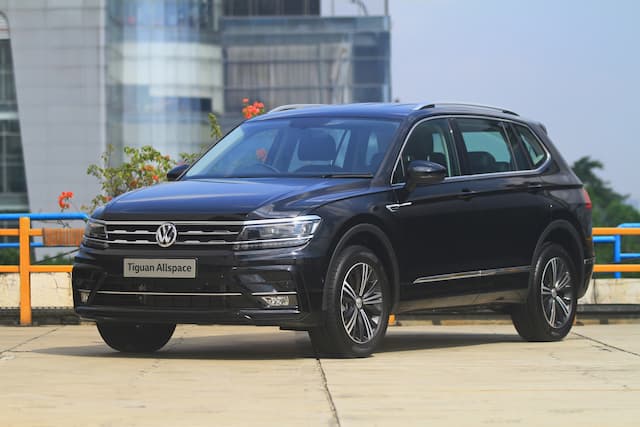 VW Tiguan Allspace: The Sport Edition Dijual Rp685 Juta