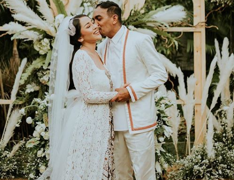 2 Minggu Nikah, Istri Glenn Fredly Udah Hamil?