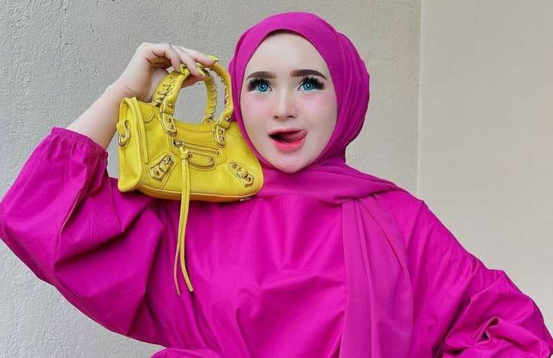 Selebgram Herlin Kenza, Si Barbie Aceh yang Bikin Heboh