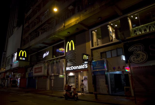 Potret Miris ‘Gelandangan ' yang Tinggal di McDonalds