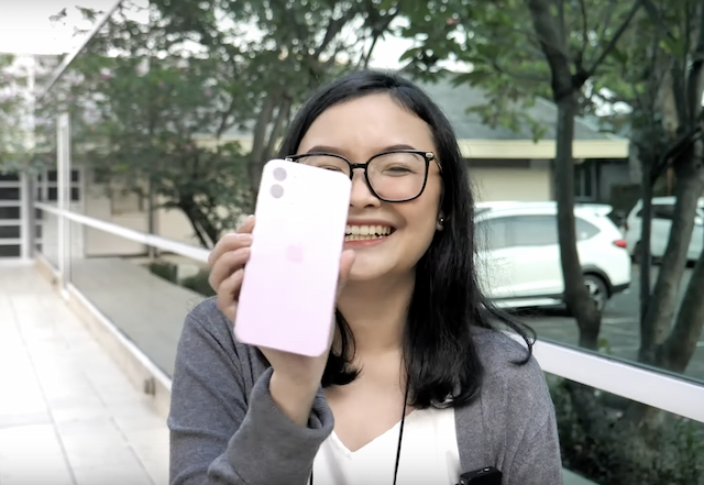 Video: Begini Tampang iPhone 13 | Rangkuman Spesifikasinya