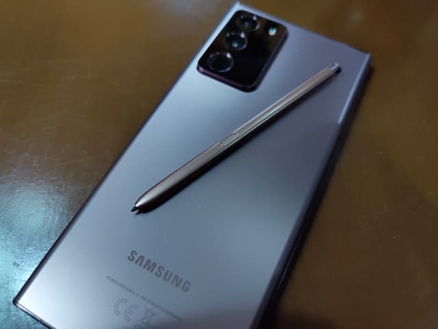 Apa Jadinya Kalau Galaxy Z Fold 3 Punya S Pen?