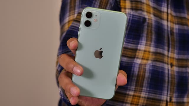 Satu Karyawan Kena Corona, Pabrik Pemasok Kamera iPhone Ditutup