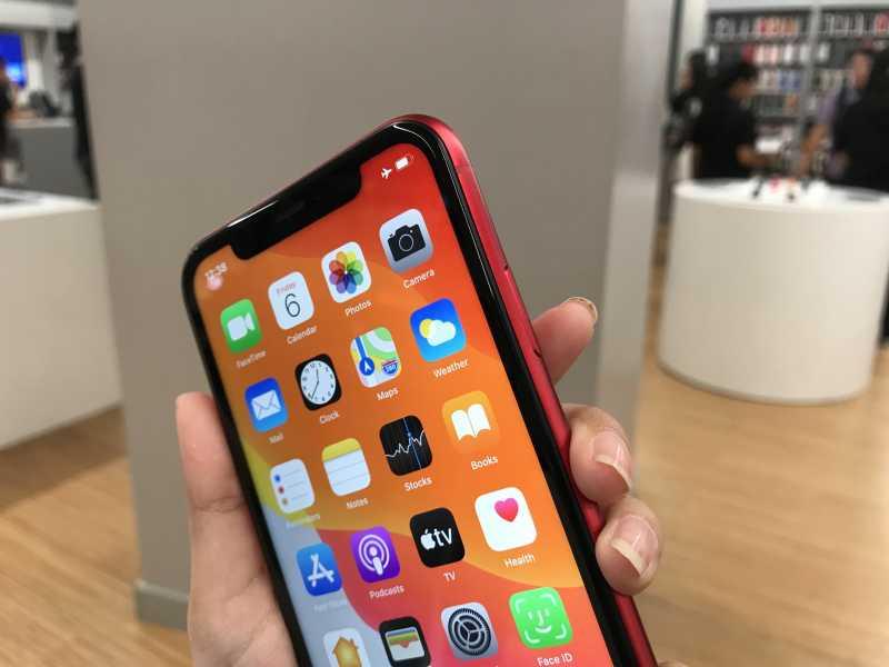 iPhone Generasi Baru Dibekali Layar Super Tipis Hemat Daya?