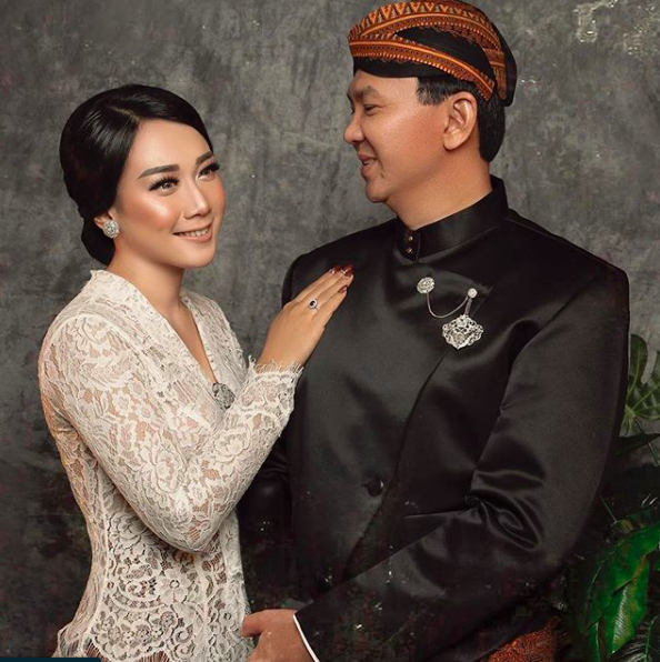 Unggahan Foto <i>Wedding</i> Ahok Bikin Geger Netizen