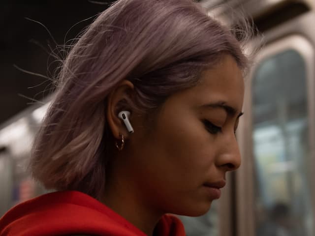 Apple Rilis Airpods Pro, Tambah Fitur Tambah Mahal