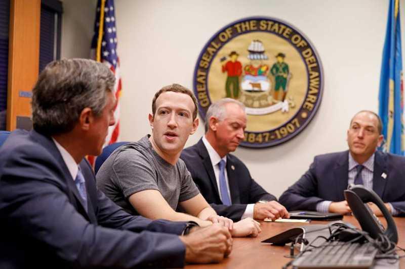 Trump Sebut Mark Zuckerberg Mencalonkan Diri Sebagai Presiden AS