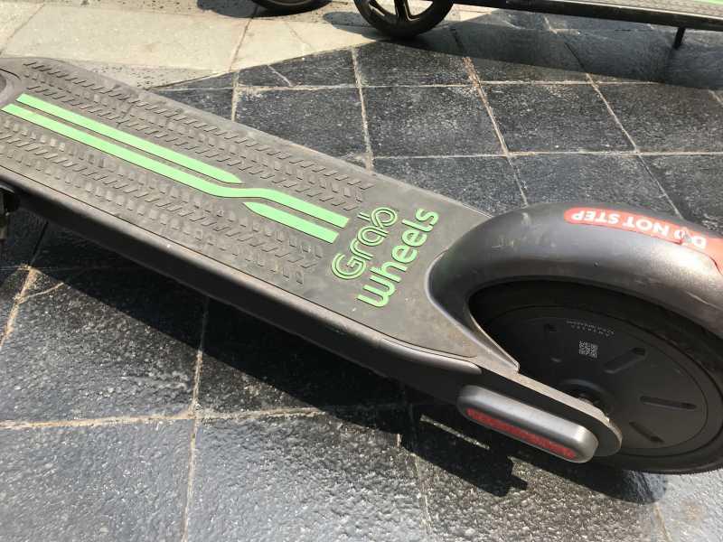 Supaya Tetap Aman, Ini Syarat Pakai Skuter Listrik GrabWheels