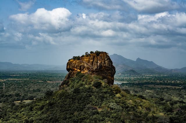 5 Tempat Wisata Indah di Sri Lanka