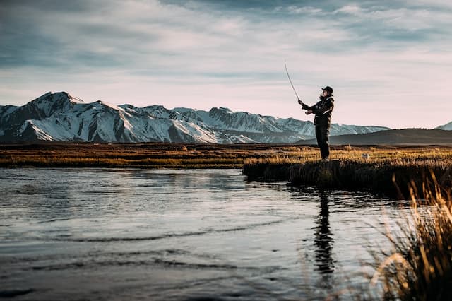 Memancing Bisa Menghilangkan Stres, Kok Bisa?