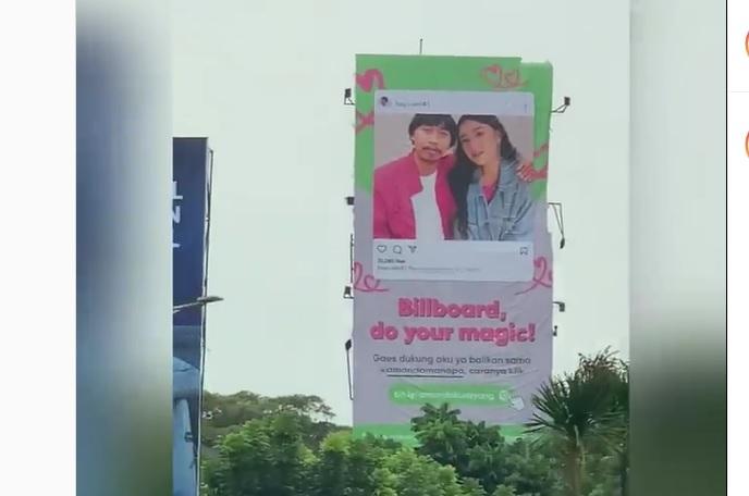 Ternyata Ini Dibalik Bilboard, Do Your Magic! yang Viral 