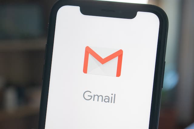 Dark Mode Gmail di Ponsel Android Mendadak Hilang? Jangan Bete Dulu