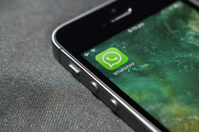 Pengguna WhatsApp Dipaksa Setuju Berbagi Data dengan Facebook