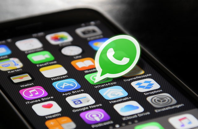 Apa Saja Data Pengguna yang Dibagikan WhatsApp ke Facebook?