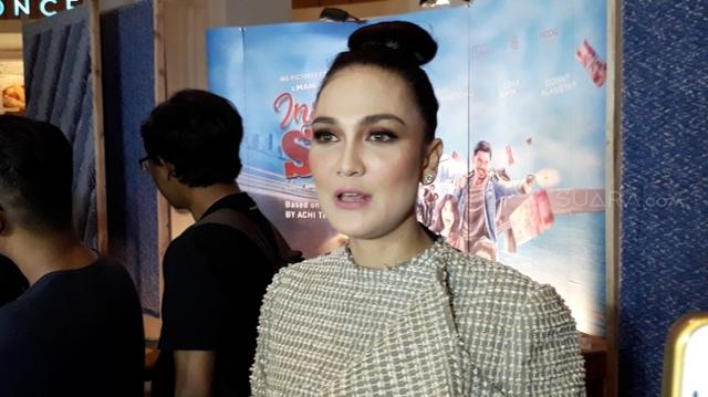 Blak-blakan Luna Maya Tak Direstui Keluarga Reino Barack