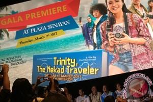 Trinity, "The Nekad Traveler" Sebar Virus Jalan-jalan