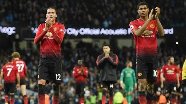 Manchester United Siapkan Dana Besar Boyong Tiga Pemain Bintang Sekaligus