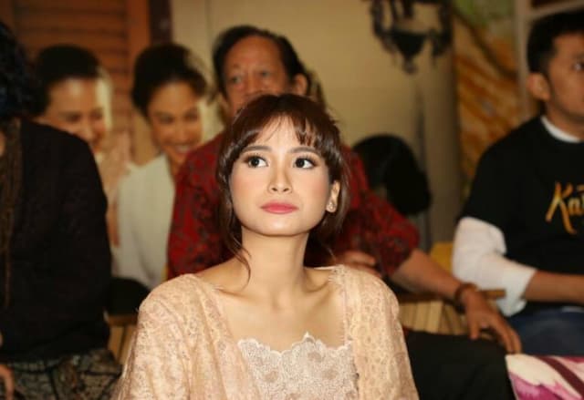 Rahasia Acha Septriasa Tampil Cantik Saat Hamil 