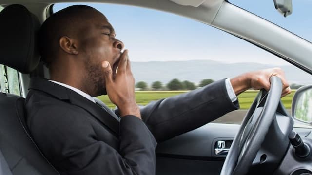 Kecelakaan di Cipularang, Ini 5 Tips Tetap Fokus Saat Menyetir Jarak Jauh