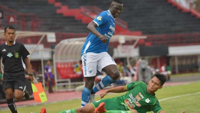 Dituduh Terima Suap, Pemain Persib Bandung Menangis