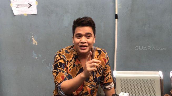 Hadiri Resepsi Syahnaz, Billy Syahputra Dibayar Raffi Ahmad, Kok?