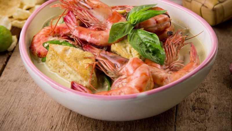 Menu Sahur Cepat: Opor Udang Cabai Hijau