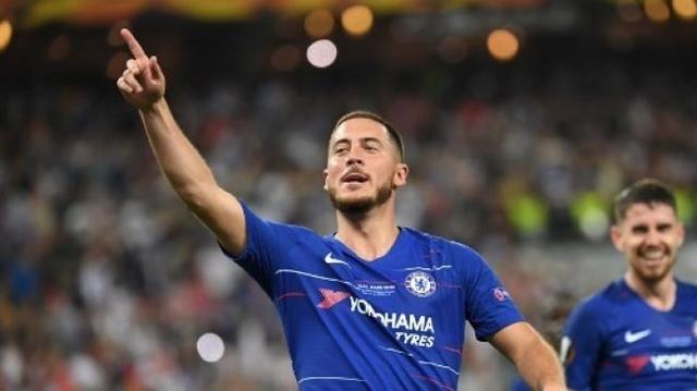 Viral, Eden Hazard Foto Pegang Jersey Real Madrid