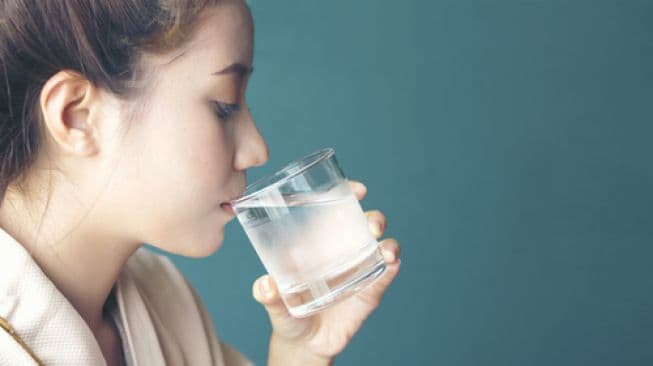 Jarang Minum Air Putih? Ini yang akan Terjadi pada Tubuh Anda