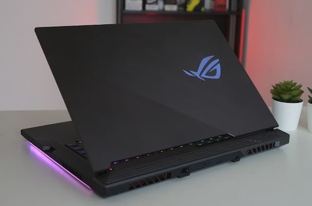 Review Asus ROG Strix Scar III: Laptop Gaming Keren dengan Intel Core 9th Gen dan RTX 2060