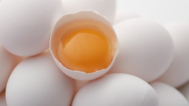 Trik Membuat Telur Mentah Lebih Tahan Lama