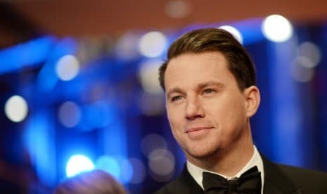 Channing Tatum Belajar Main Piano