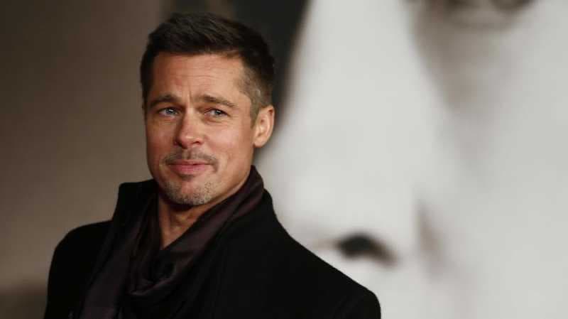 Kenangan Brad Pitt hingga Julia Roberts Jadi Kameo Friends