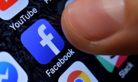 Facebook Uji Aplikasi Pesan Terbaru