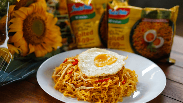 Indomie Jadi Daya Tarik Warga Nigeria Bawa Anaknya Imunisasi