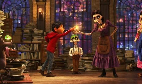 Coco Pertahankan Posisi Pertama Box Office Internasional