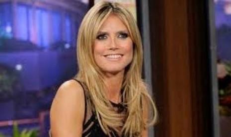  Heidi Klum Rilis Lini Busana Bersama Supermarket Lidl