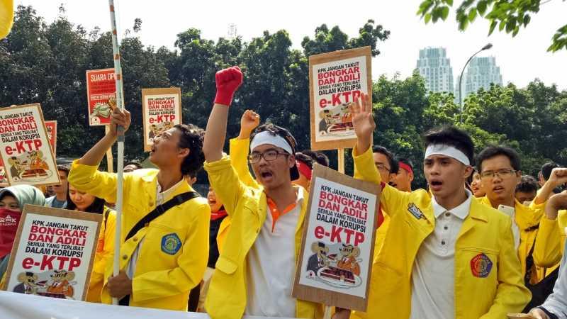 BEM SI: Aksi Kartu Kuning Jokowi Pemantik Gerakan Besar di Kampus Lain