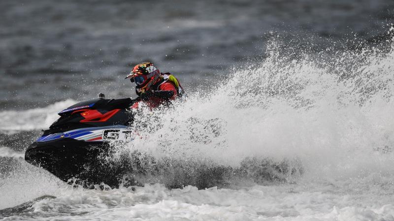 JetSki Persembahkan Emas ke-12 untuk Indonesia