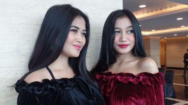 Buntut Insiden Baju Melorot, Nama Duo Serigala Jadi Rebutan