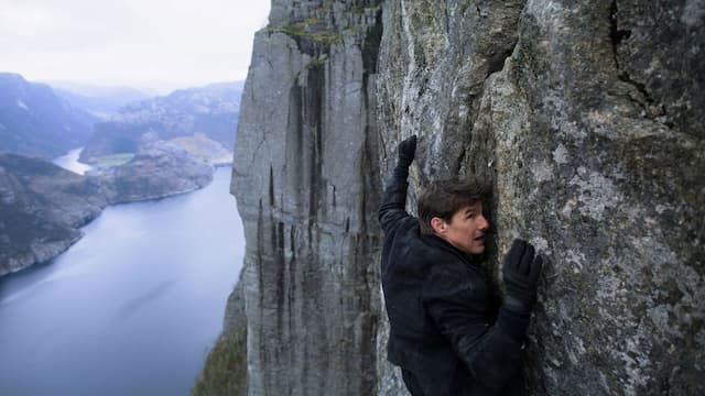 Jalani Adegan Berbahaya di Mission:Impossible, Tom Cruise Takut Kehilangan Nyawa