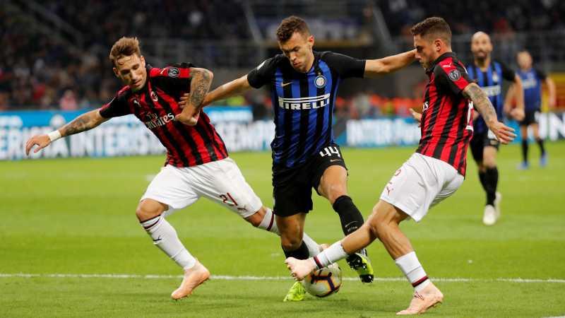 Gol Icardi Menangkan Inter di Derby della Madonnina