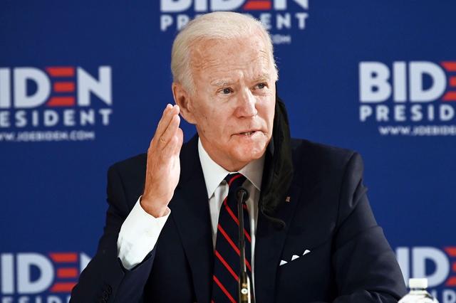 Joe Biden Tidak Pakai Akun Warisan Donald Trump